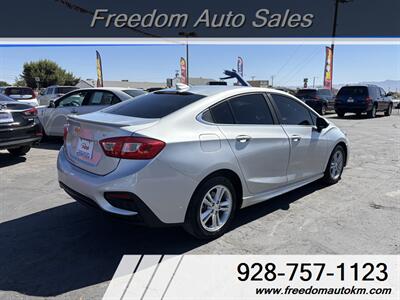 2017 Chevrolet Cruze LT Auto - Photo 2 - Kingman, AZ 86409