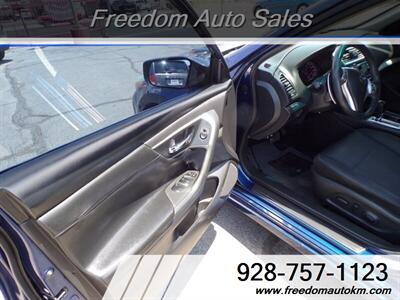 2017 Nissan Altima 2.5 SR   - Photo 4 - Kingman, AZ 86409