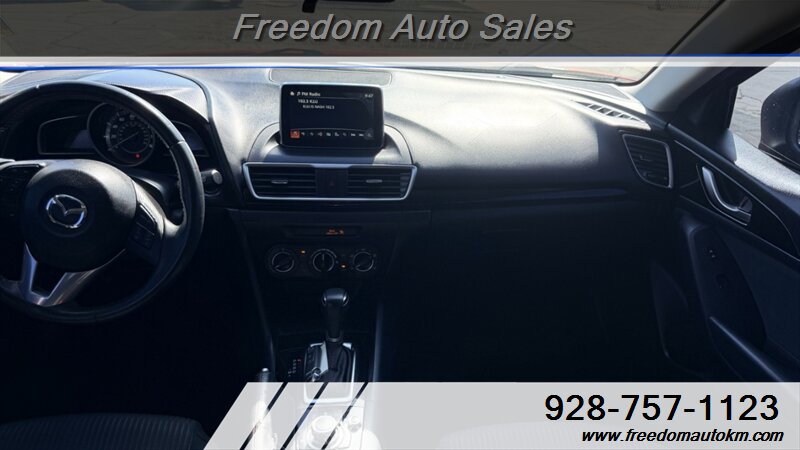 2015 Mazda Mazda3 i Touring - Photo 13 - Kingman, AZ 86409