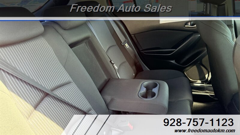 2015 Mazda Mazda3 i Touring - Photo 23 - Kingman, AZ 86409