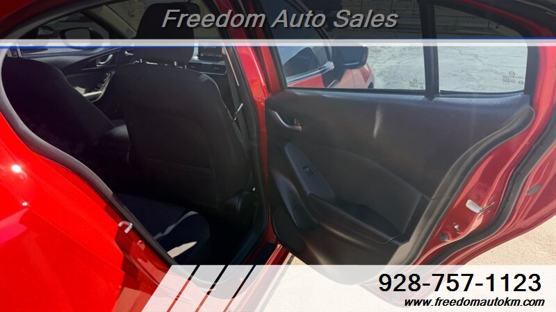 2015 Mazda Mazda3 i Touring - Photo 21 - Kingman, AZ 86409