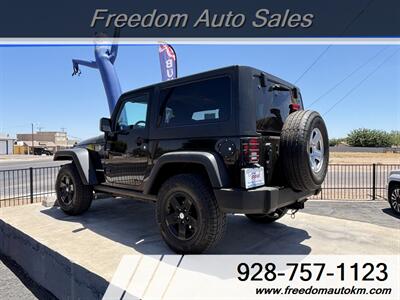 2012 Jeep Wrangler Rubicon 4x4 - Photo 10 - Kingman, AZ 86409
