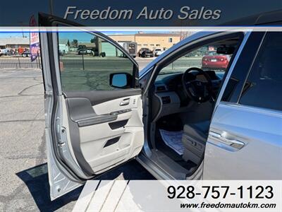 2012 Honda Odyssey Touring   - Photo 4 - Kingman, AZ 86409