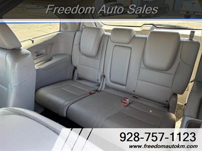 2012 Honda Odyssey Touring   - Photo 12 - Kingman, AZ 86409