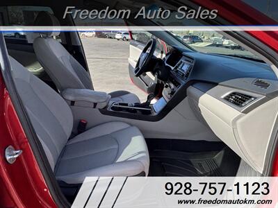 2017 Hyundai SONATA   - Photo 12 - Kingman, AZ 86409