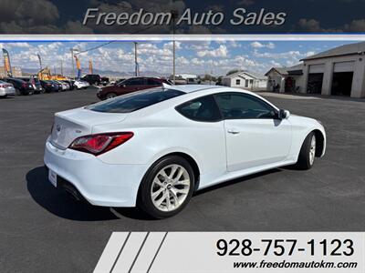 2014 Hyundai Genesis Coupe 2.0T   - Photo 2 - Kingman, AZ 86409