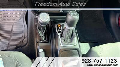 2022 Jeep Wrangler Sahara 4X4 - Photo 19 - Kingman, AZ 86409