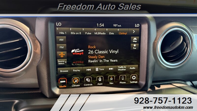 2022 Jeep Wrangler Sahara 4X4 - Photo 16 - Kingman, AZ 86409
