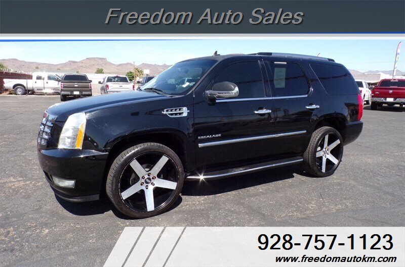 2014 Cadillac Escalade Luxury - Photo 2 - Kingman, AZ 86409