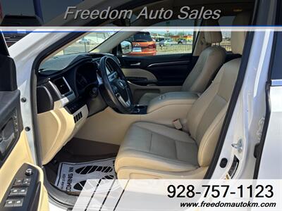 2016 Toyota Highlander Hybrid Limited   - Photo 5 - Kingman, AZ 86409