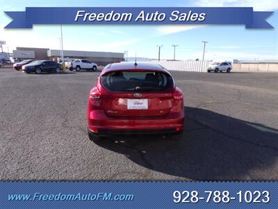 2017 Ford Focus SE   - Photo 4 - Fort Mohave, AZ 86426