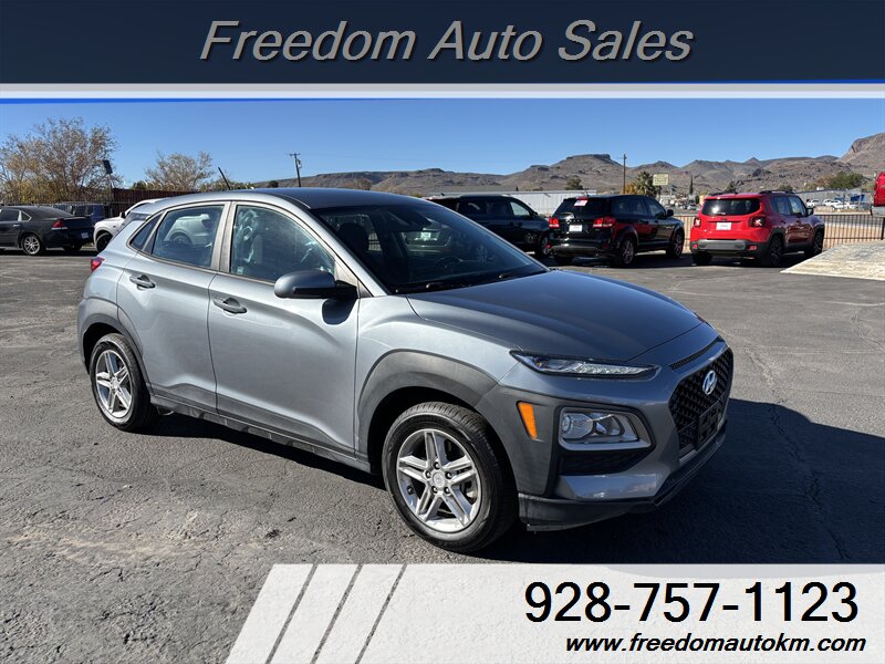 2021 Hyundai Kona SE's photo