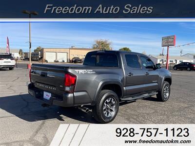 2018 Toyota Tacoma TRD Sport   - Photo 2 - Kingman, AZ 86409