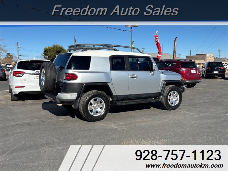 2007 Toyota FJ Cruiser - Photo 2 - Kingman, AZ 86409