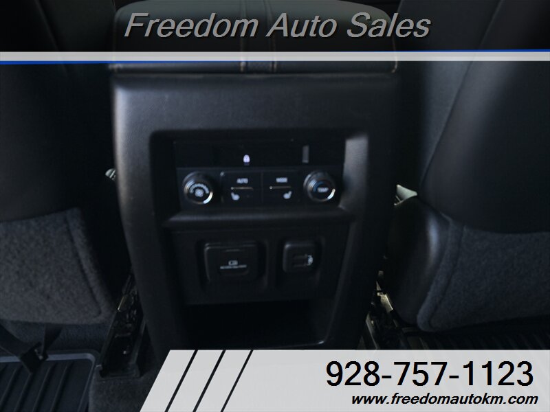 2019 Chevrolet Traverse Premier - Photo 10 - Kingman, AZ 86409