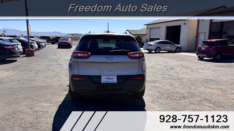 2018 Jeep Cherokee Latitude Plus - Photo 6 - Kingman, AZ 86409