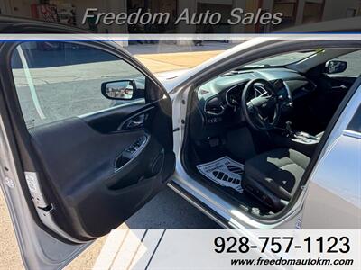 2019 Chevrolet Malibu LT - Photo 4 - Kingman, AZ 86409