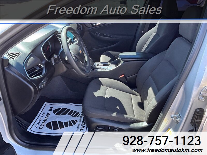 2019 Chevrolet Malibu LT - Photo 5 - Kingman, AZ 86409