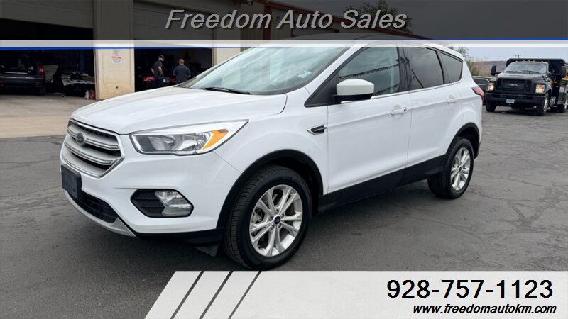 2019 Ford Escape SE - Photo 2 - Kingman, AZ 86409