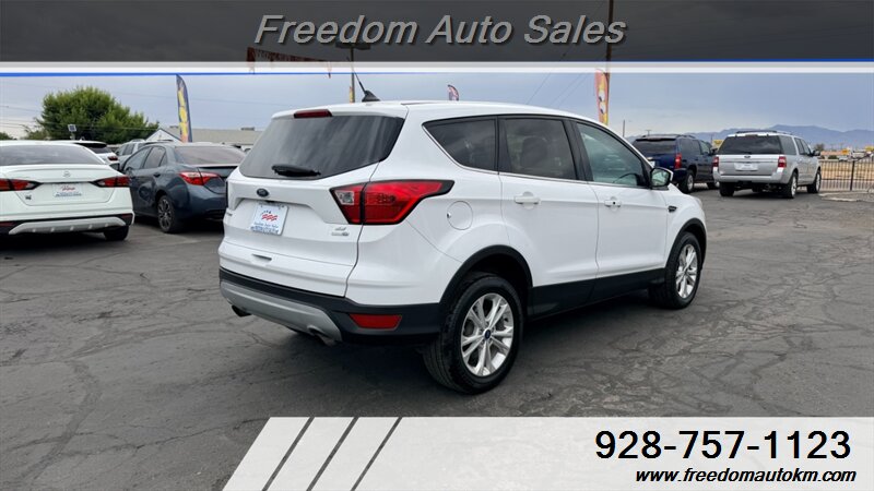 2019 Ford Escape SE - Photo 3 - Kingman, AZ 86409