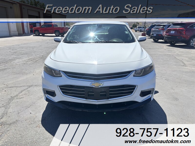 2018 Chevrolet Malibu LT - Photo 16 - Kingman, AZ 86409