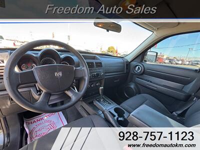 2011 Dodge Nitro Heat   - Photo 6 - Kingman, AZ 86409