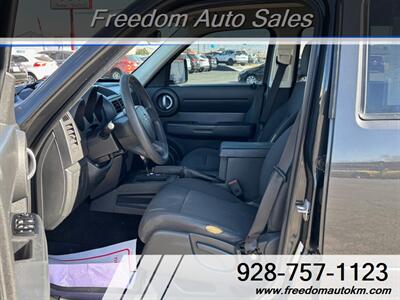 2011 Dodge Nitro Heat   - Photo 5 - Kingman, AZ 86409