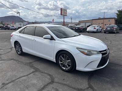 2015 Toyota Camry SE Sedan