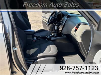 2017 Kia Soul +   - Photo 12 - Kingman, AZ 86409