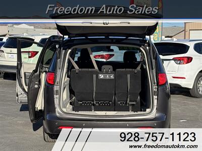 2020 Chrysler Voyager LX - Photo 11 - Kingman, AZ 86409