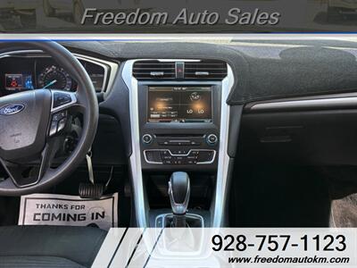 2016 Ford Fusion SE   - Photo 9 - Kingman, AZ 86409