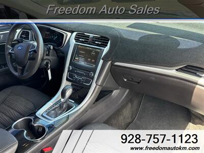 2016 Ford Fusion SE   - Photo 13 - Kingman, AZ 86409