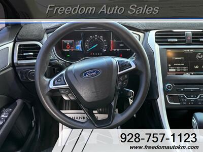 2016 Ford Fusion SE   - Photo 10 - Kingman, AZ 86409