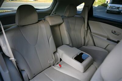 2010 Toyota Venza AWD   - Photo 16 - Strasburg, PA 17579