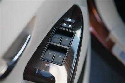 2010 Toyota Venza AWD   - Photo 9 - Strasburg, PA 17579