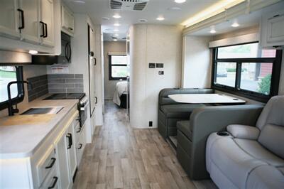 2023 Jayco Greyhawk 29MV   - Photo 12 - Strasburg, PA 17579