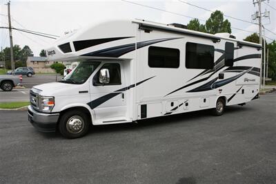 2023 Jayco Greyhawk 29MV   - Photo 2 - Strasburg, PA 17579