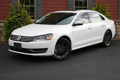 2015 Volkswagen Passat 2.0L TDI SE - Photo 1 - Strasburg, PA 17579
