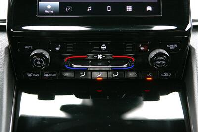 2022 Jeep Grand Cherokee Altitude 4WD   - Photo 23 - Strasburg, PA 17579