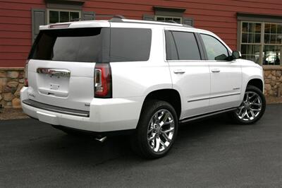 2020 GMC Yukon Denali 4X4 - Photo 5 - Strasburg, PA 17579