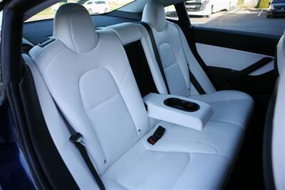 2018 Tesla Model 3 Long Range   - Photo 14 - Strasburg, PA 17579