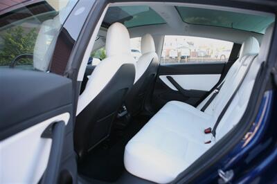 2018 Tesla Model 3 Long Range   - Photo 12 - Strasburg, PA 17579