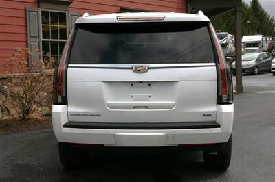 2016 Cadillac Escalade Luxury Collection   - Photo 6 - Strasburg, PA 17579