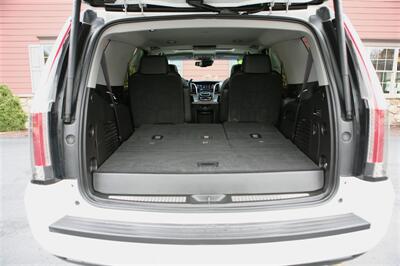 2016 Cadillac Escalade Luxury Collection   - Photo 18 - Strasburg, PA 17579