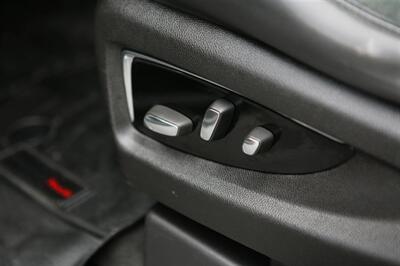 2016 Cadillac Escalade Luxury Collection   - Photo 12 - Strasburg, PA 17579