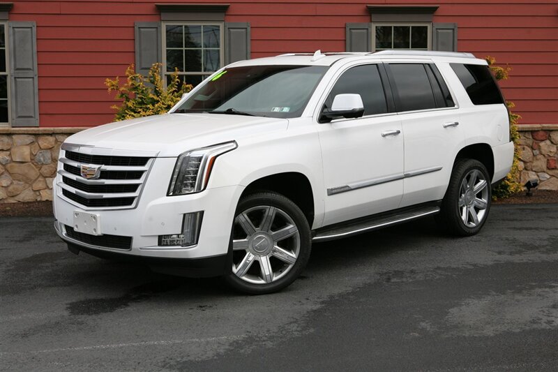 2016 Cadillac Escalade Luxury Collection   - Photo 1 - Strasburg, PA 17579