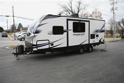 2020 Keystone Passport 2210RB   - Photo 3 - Strasburg, PA 17579