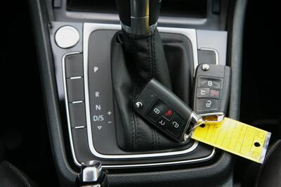 2015 Volkswagen Golf TSI SEL   - Photo 25 - Strasburg, PA 17579