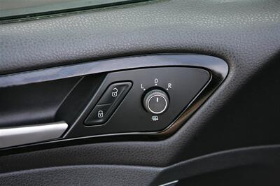 2015 Volkswagen Golf TSI SEL   - Photo 10 - Strasburg, PA 17579