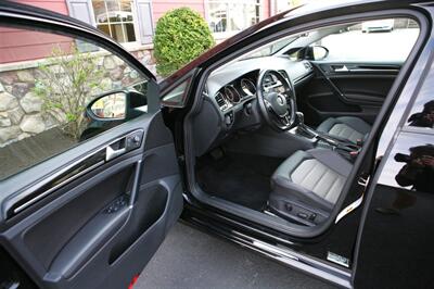 2015 Volkswagen Golf TSI SEL   - Photo 8 - Strasburg, PA 17579